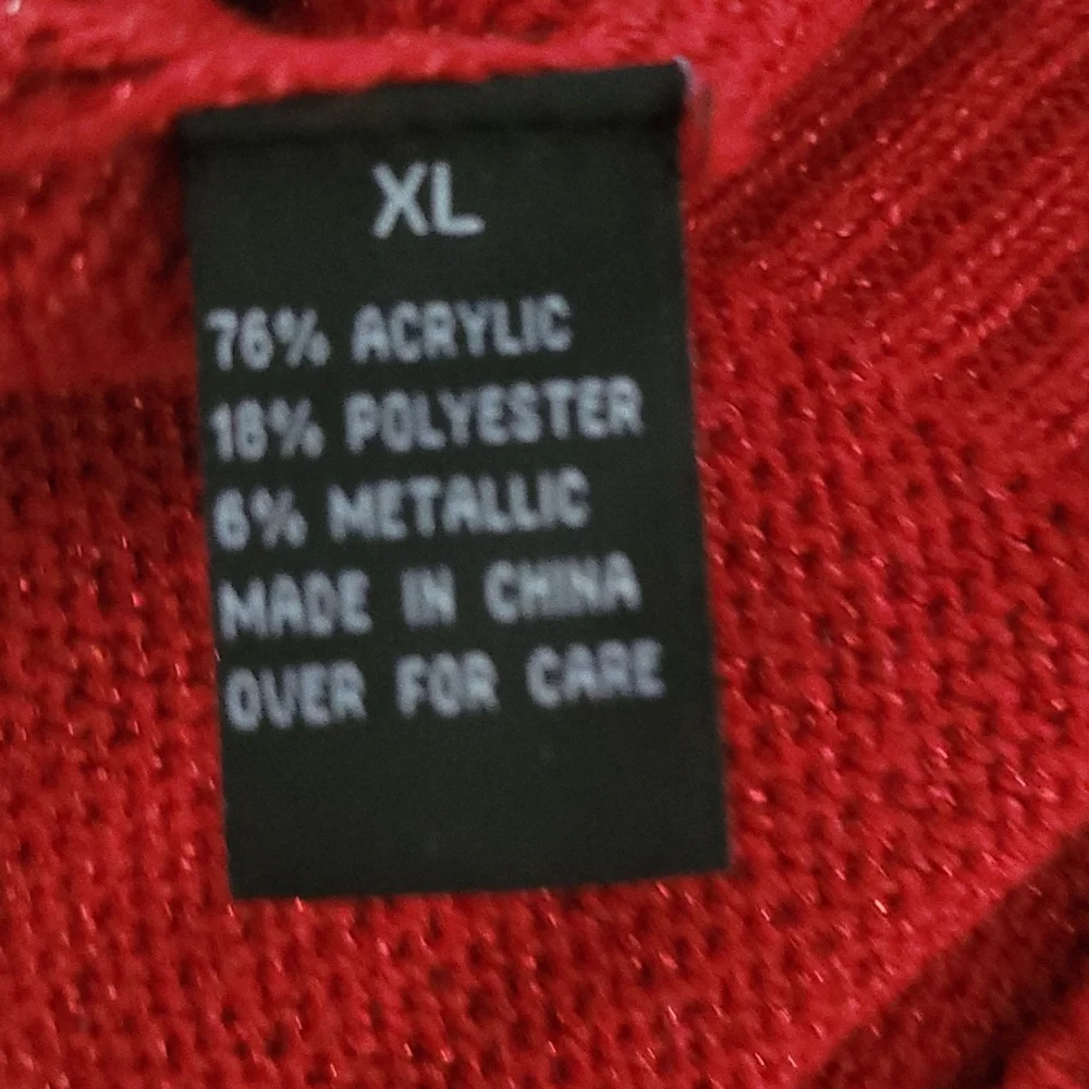 By & By Red XL Metallic quarter sleeve sweater - Picture 5 of 5